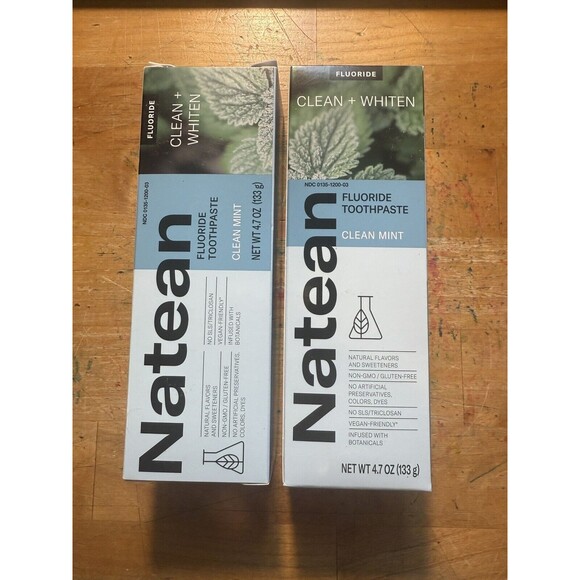 Natean Toothpaste Clean & Whiten Fluoride Clean Mint 4.7oz - Picture 1 of 4